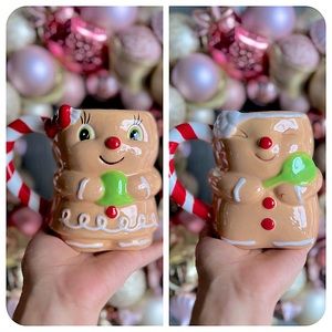 ✨NEW🎄At Home Gingerbread Boy and Gingerbread Girl Mug Set🎁